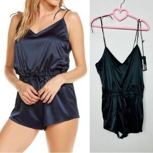 Chaser NWT Satin Surplice Back Sleep Intimate Tie Straps Romper Black Sz Medium